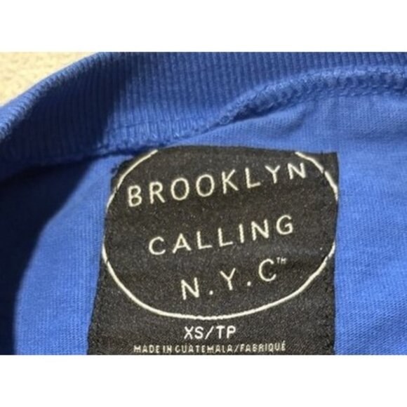 Brooklyn Calling N.Y.C Men's Long Sleeve Blue Black Graphic T-Shirt Size XS - Picture 3 of 8